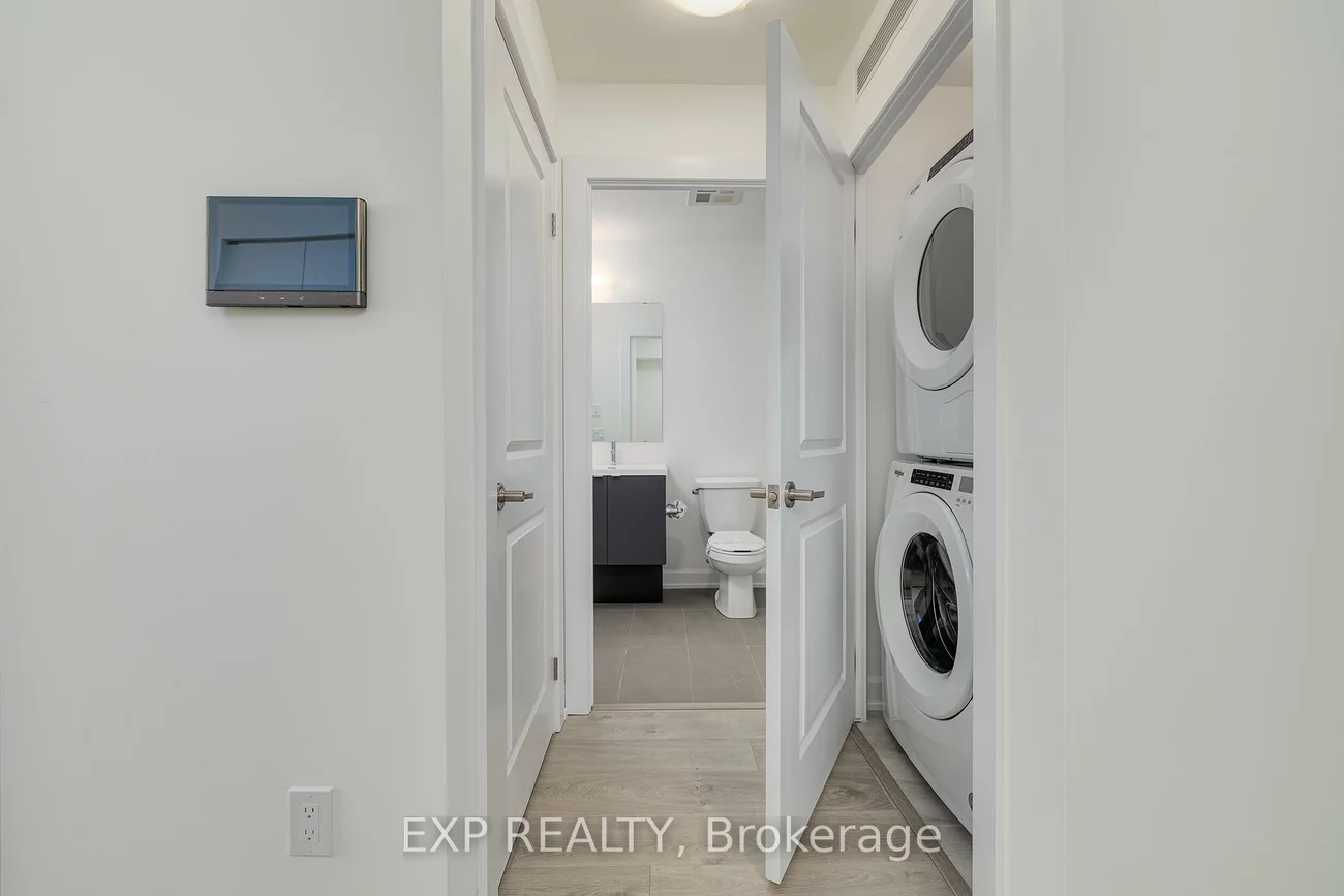 3220, William Coltson, 1010 - JM Joshua Meadows, Oakville