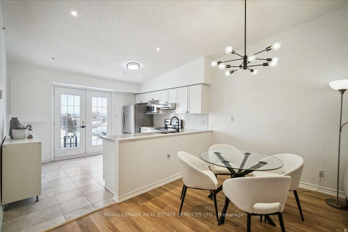 1440, Bishops, 1007 - GA Glen Abbey, Oakville