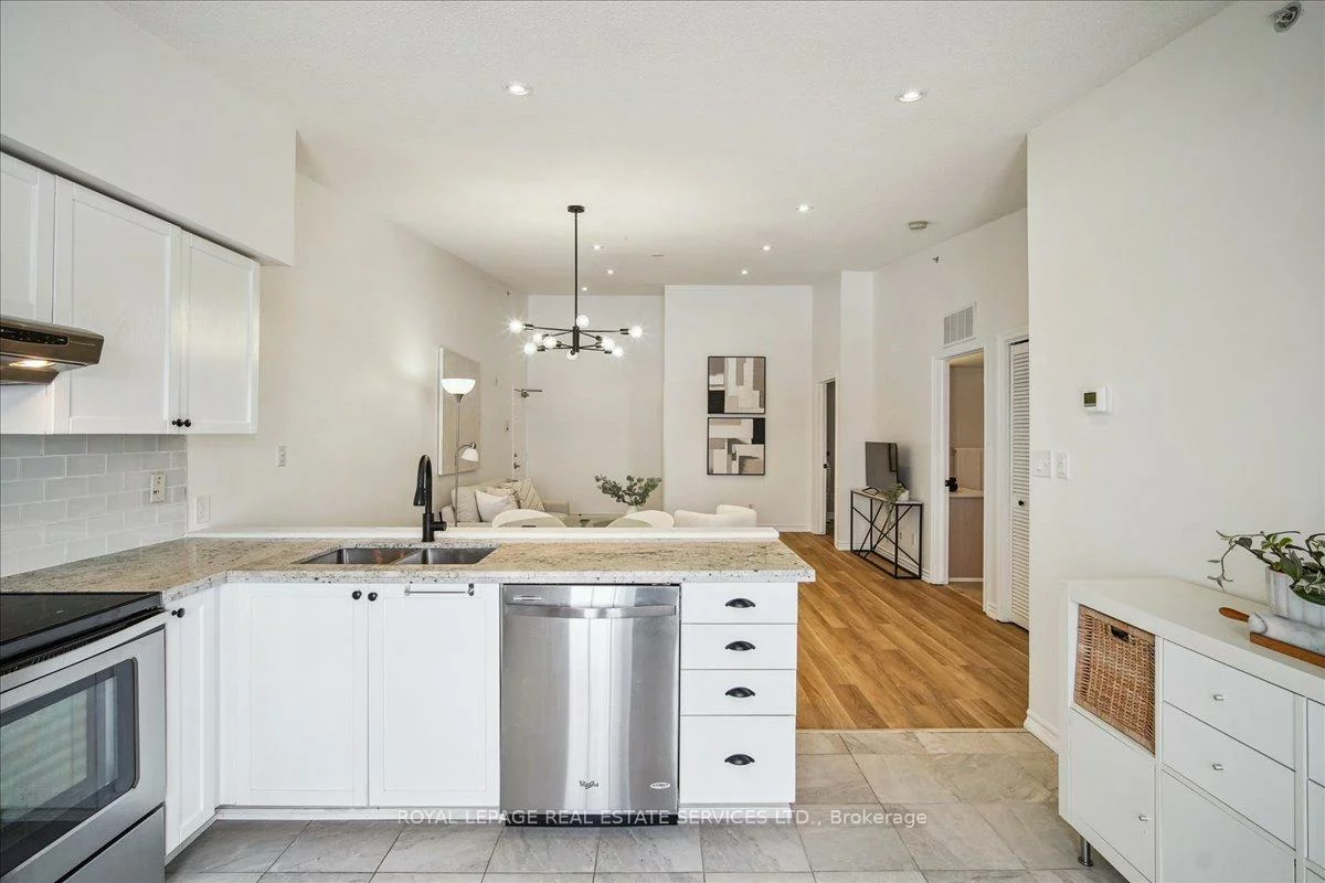 1440, Bishops, 1007 - GA Glen Abbey, Oakville