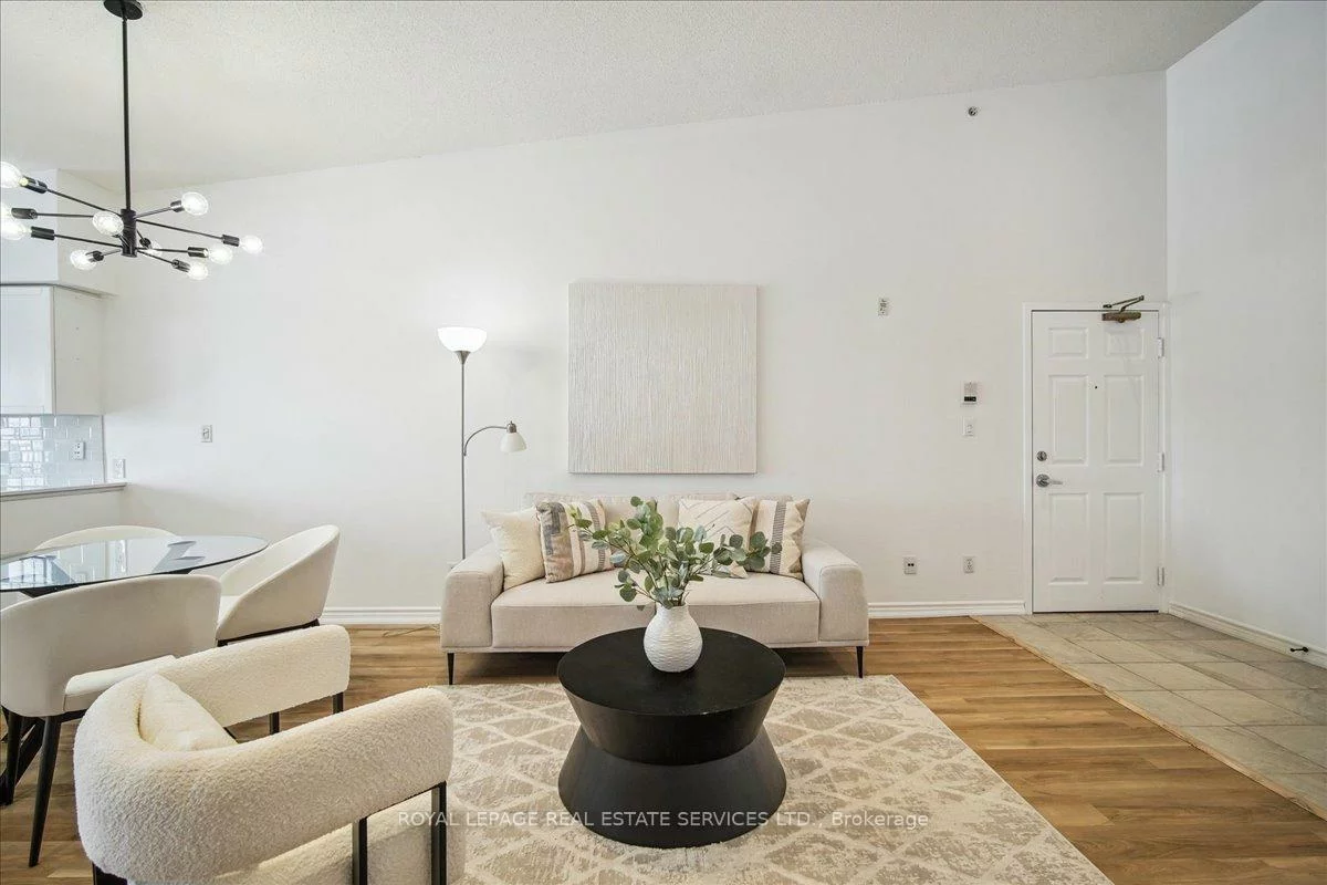 1440, Bishops, 1007 - GA Glen Abbey, Oakville
