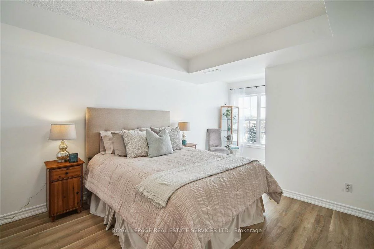1440, Bishops, 1007 - GA Glen Abbey, Oakville
