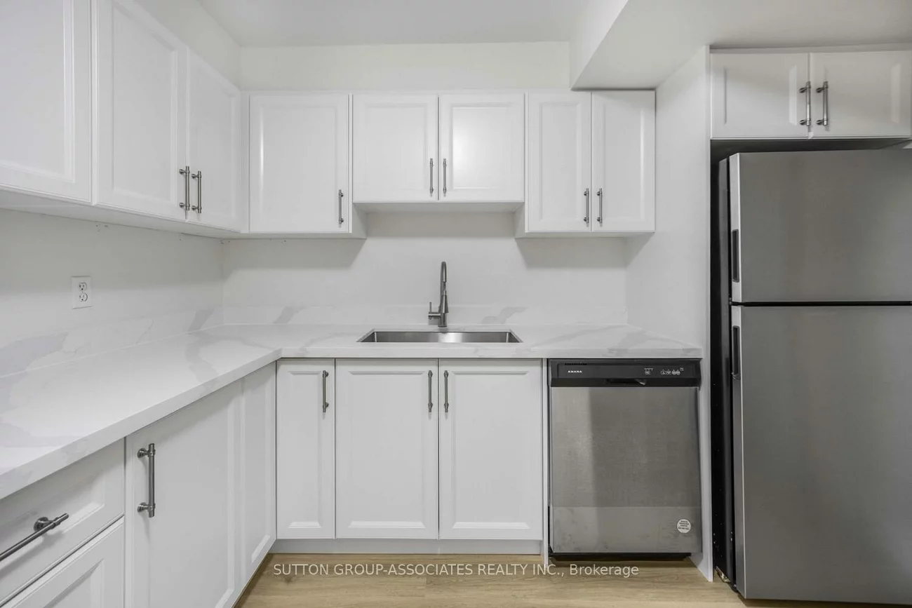 1300, Marlborough, 1005 - FA Falgarwood, Oakville