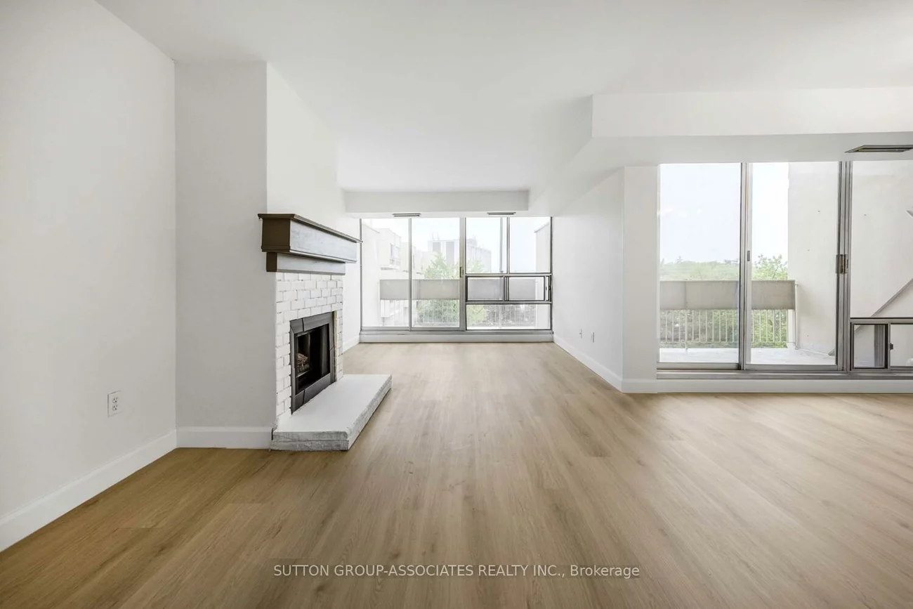 1300, Marlborough, 1005 - FA Falgarwood, Oakville