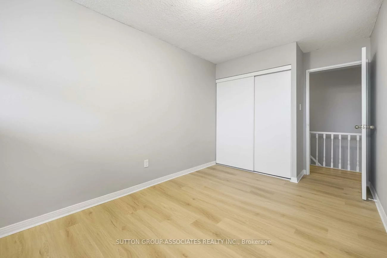 1300, Marlborough, 1005 - FA Falgarwood, Oakville
