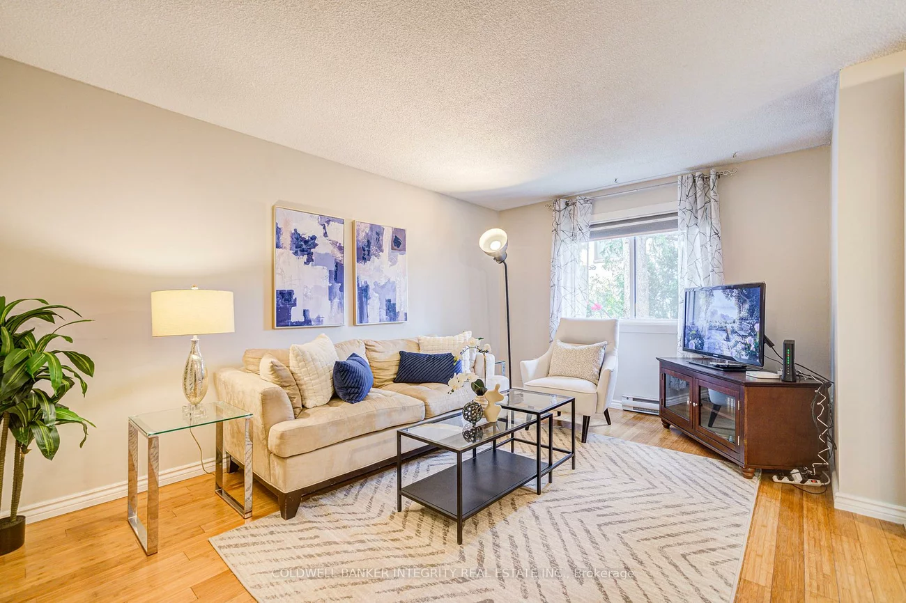 1036, Falgarwood, 1005 - FA Falgarwood, Oakville