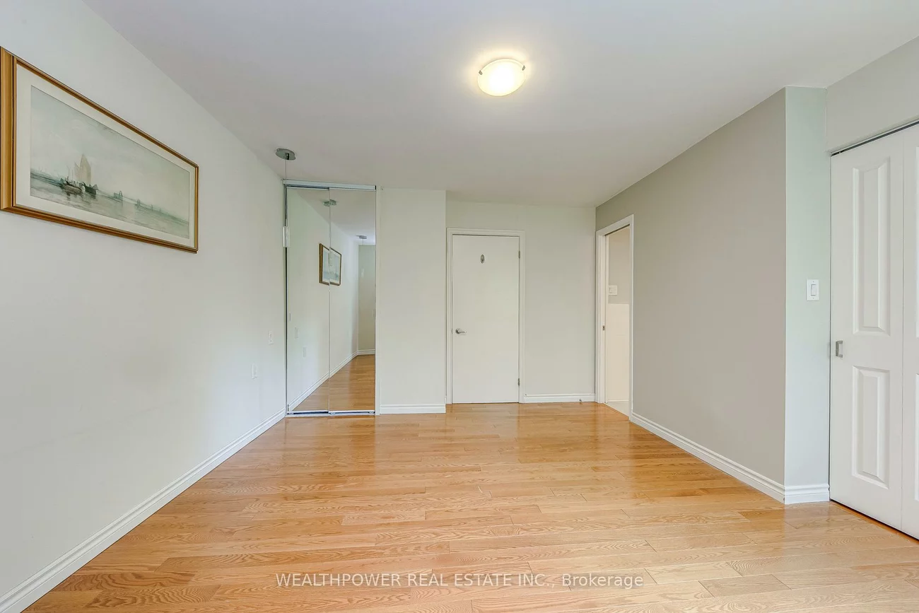 1250, Marlborough, 1003 - CP College Park, Oakville