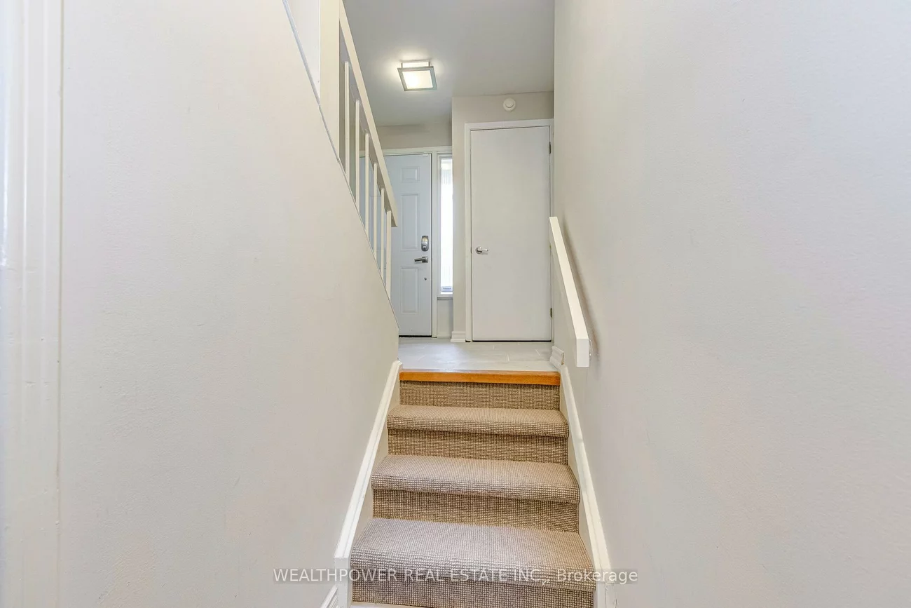 1250, Marlborough, 1003 - CP College Park, Oakville