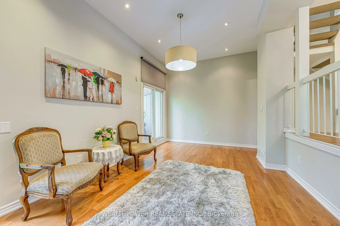 1250, Marlborough, 1003 - CP College Park, Oakville