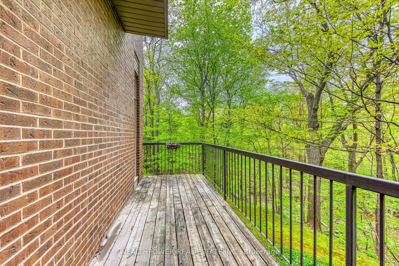 1250, Marlborough, 1003 - CP College Park, Oakville