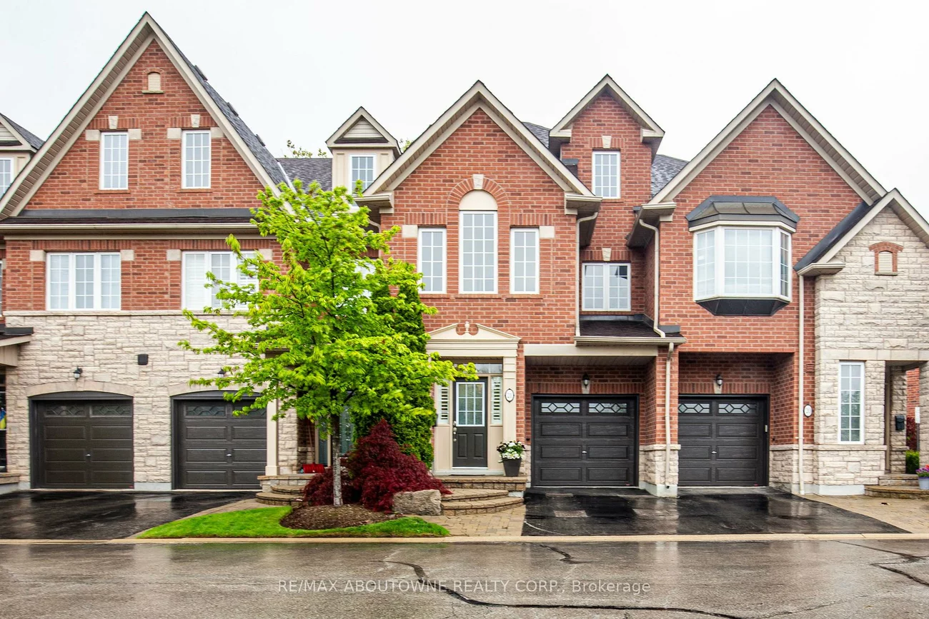 300, Ravineview, 1018 - WC Wedgewood Creek, Oakville