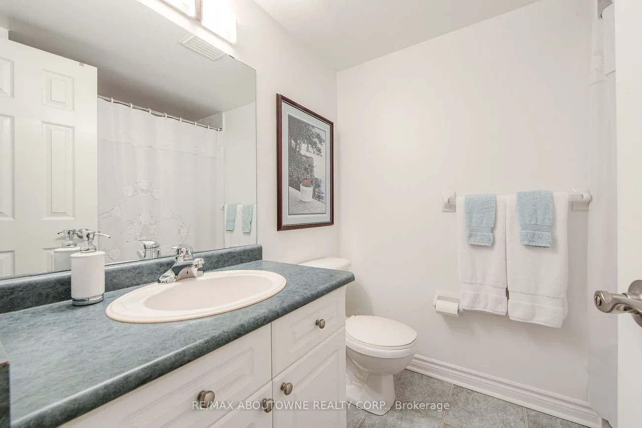300, Ravineview, 1018 - WC Wedgewood Creek, Oakville