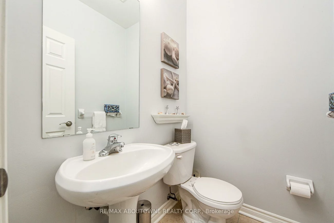300, Ravineview, 1018 - WC Wedgewood Creek, Oakville
