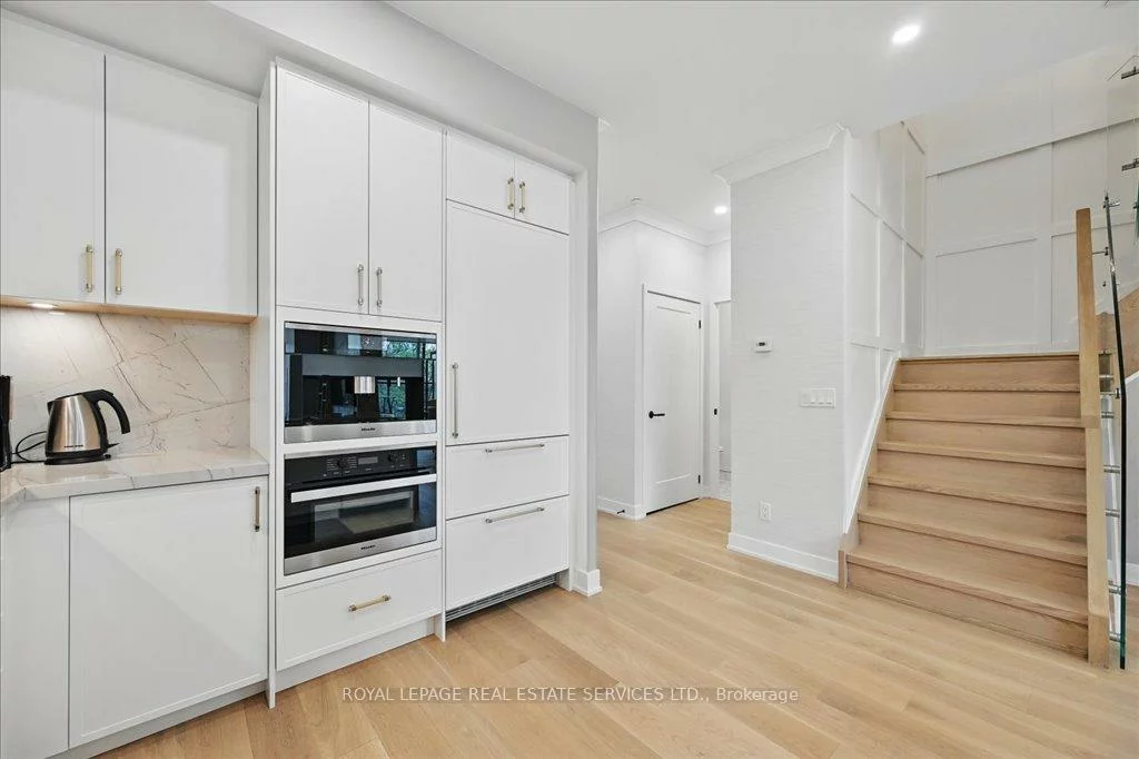 2489, Taunton, 1015 - RO River Oaks, Oakville
