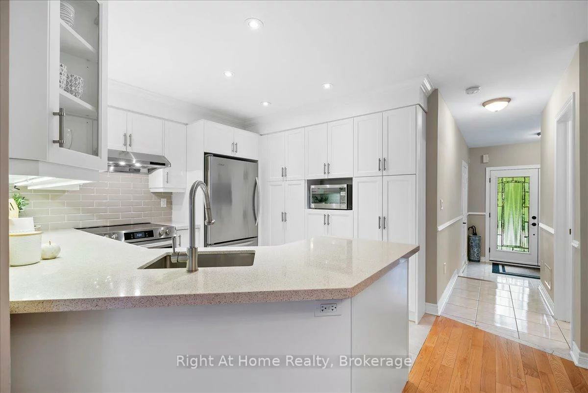 2250, Rockingham, 1009 - JC Joshua Creek, Oakville