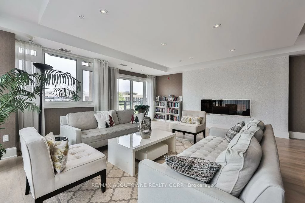 128, Garden, 1002 - CO Central, Oakville