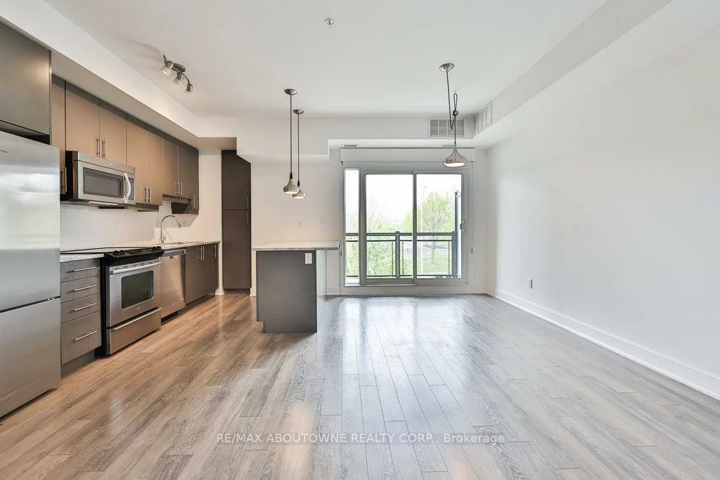 128, Garden, 1002 - CO Central, Oakville
