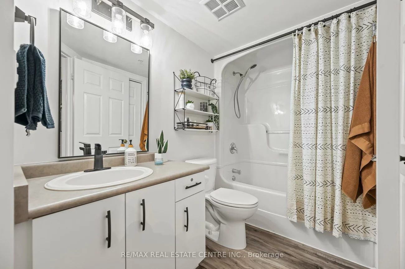 1440, Bishops, 1007 - GA Glen Abbey, Oakville