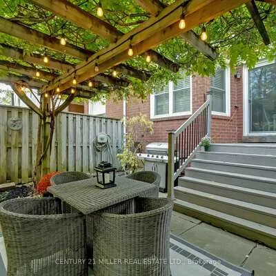 1240, Westview, 1022 - WT West Oak Trails, Oakville