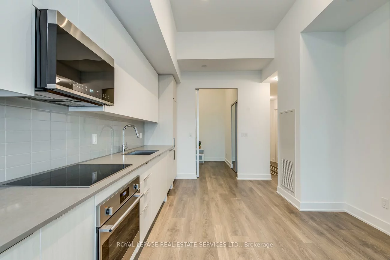 2485, Taunton, 1015 - RO River Oaks, Oakville