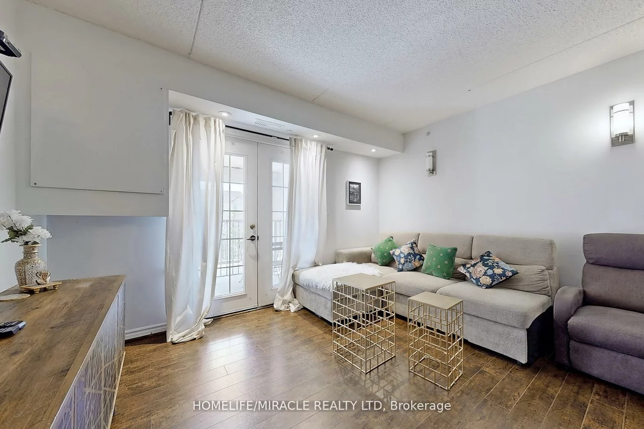 1440, Bishops, 1007 - GA Glen Abbey, Oakville