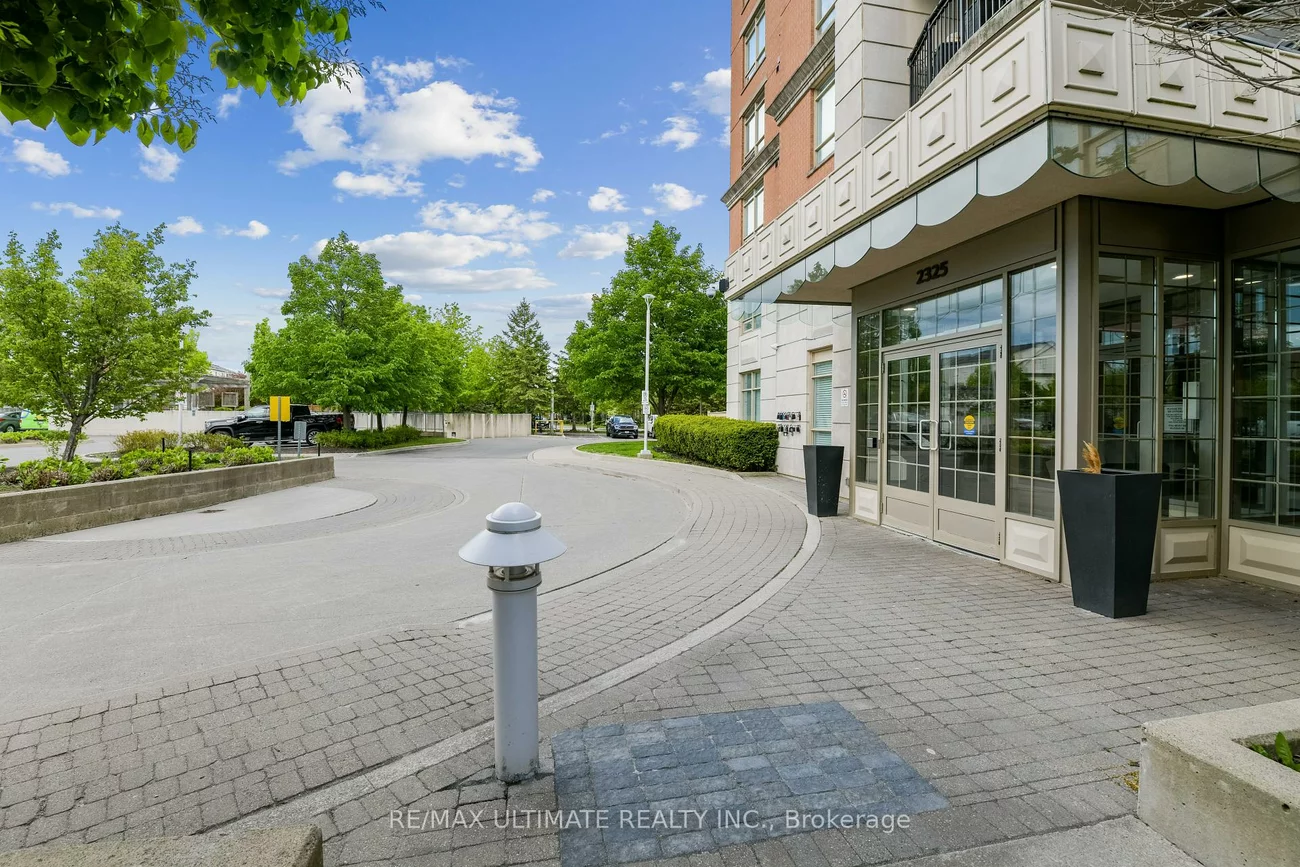 2325, Central Park, 1015 - RO River Oaks, Oakville