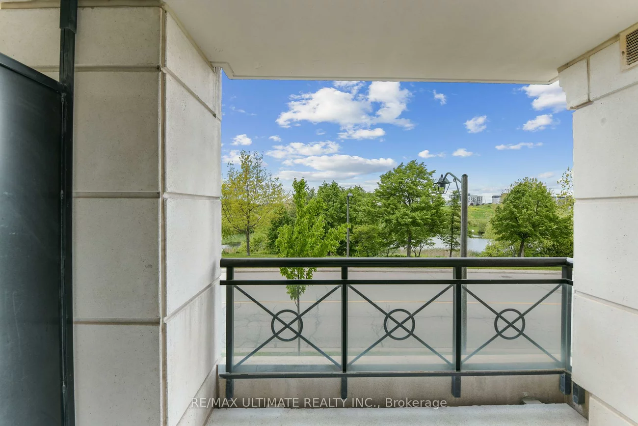 2325, Central Park, 1015 - RO River Oaks, Oakville