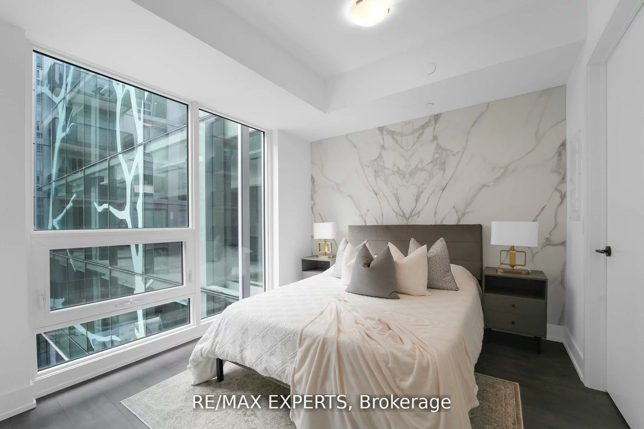 2450, Old Bronte, 1019 - WM Westmount, Oakville