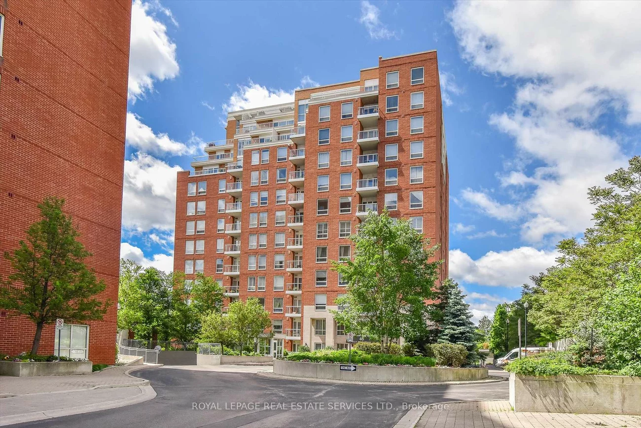 40, Old Mill, 1014 - QE Queen Elizabeth, Oakville