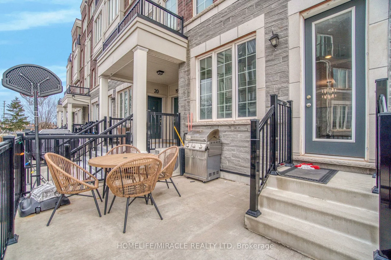 2199, Lillykin, 1015 - RO River Oaks, Oakville