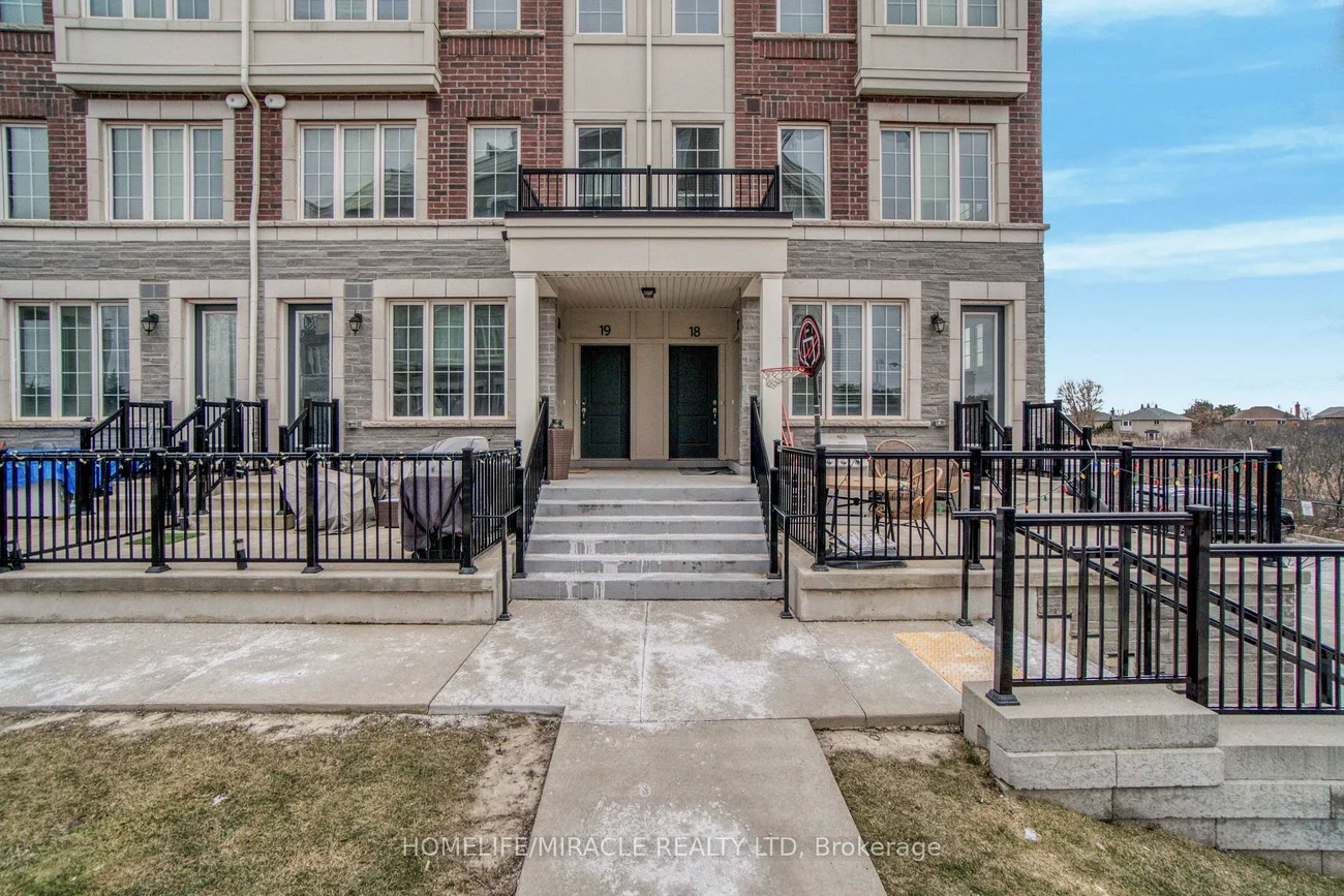 2199, Lillykin, 1015 - RO River Oaks, Oakville