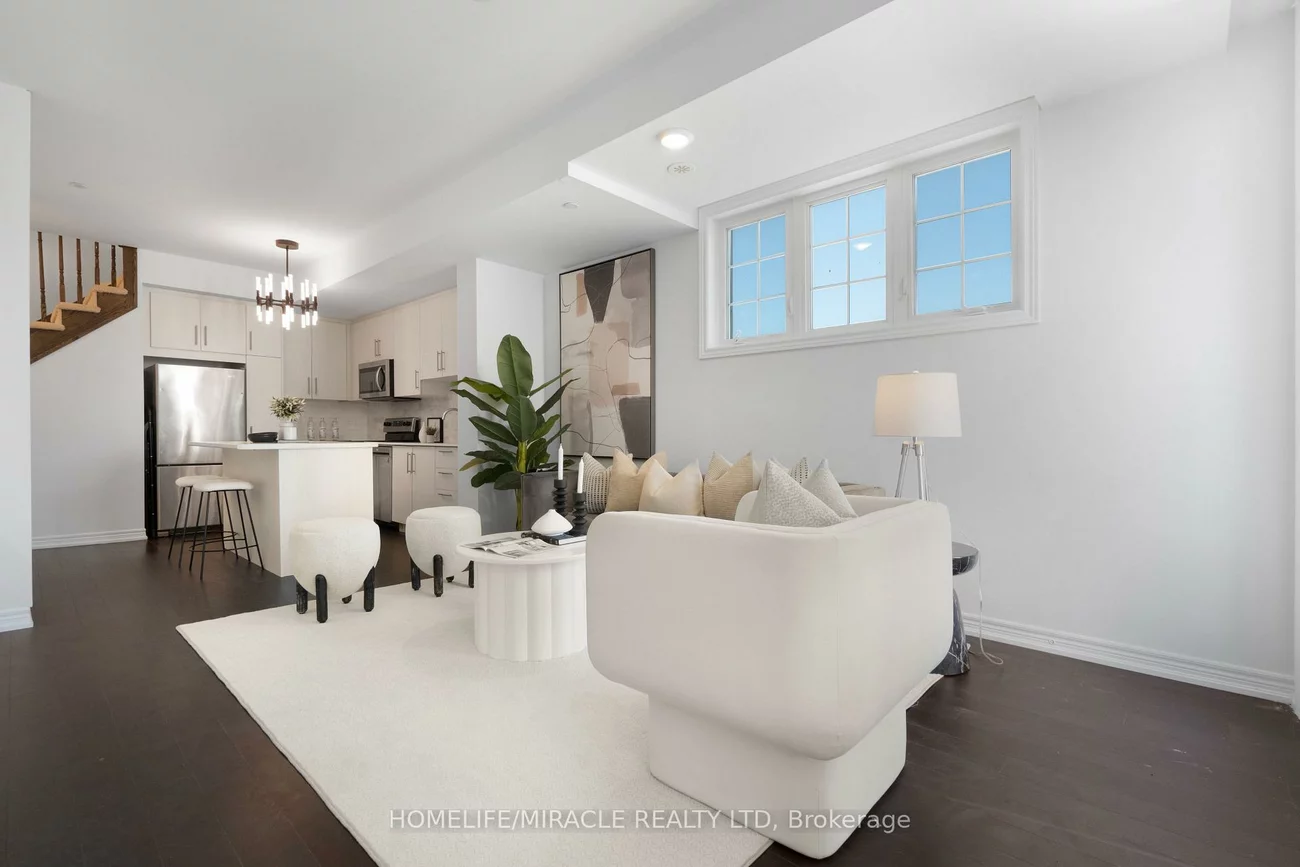 2199, Lillykin, 1015 - RO River Oaks, Oakville