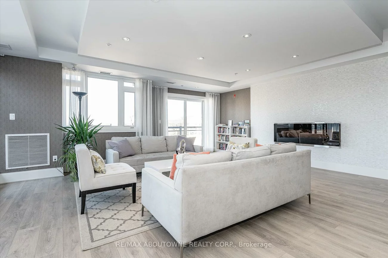 128, Garden, 1002 - CO Central, Oakville