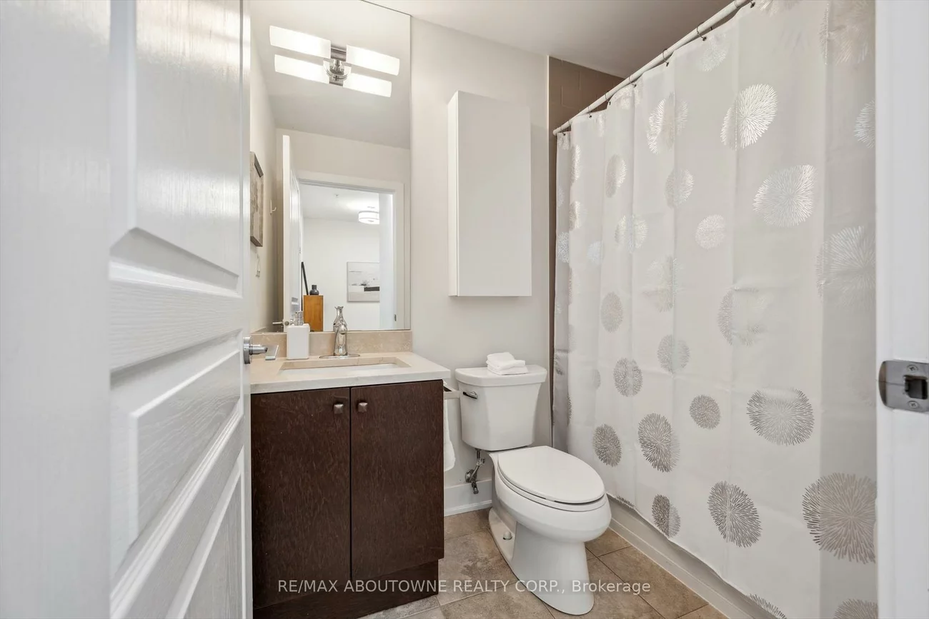 128, Garden, 1002 - CO Central, Oakville