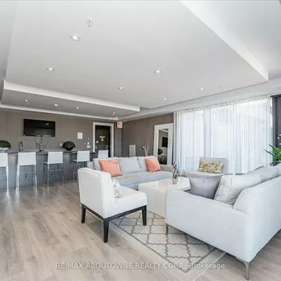 128, Garden, 1002 - CO Central, Oakville