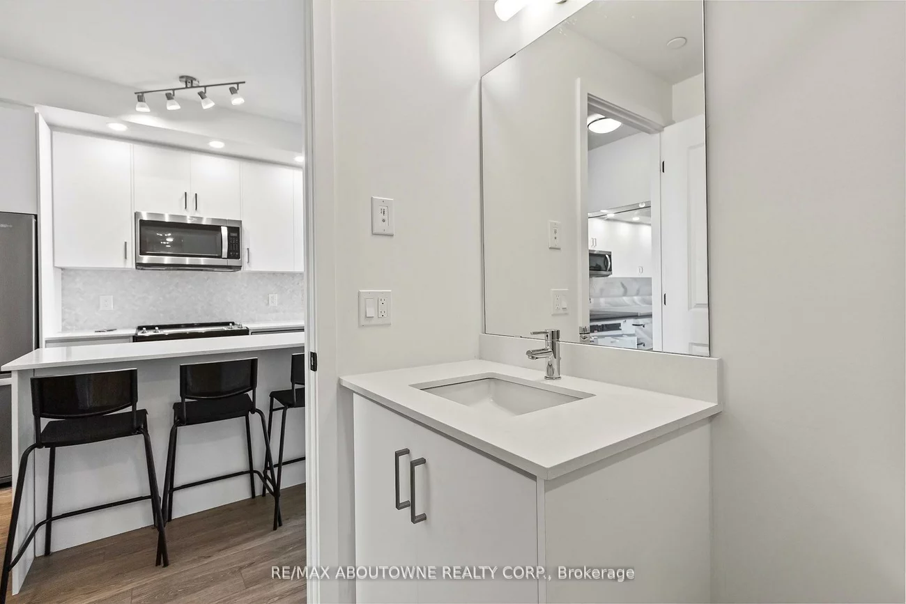 335, Wheat Boom, 1010 - JM Joshua Meadows, Oakville