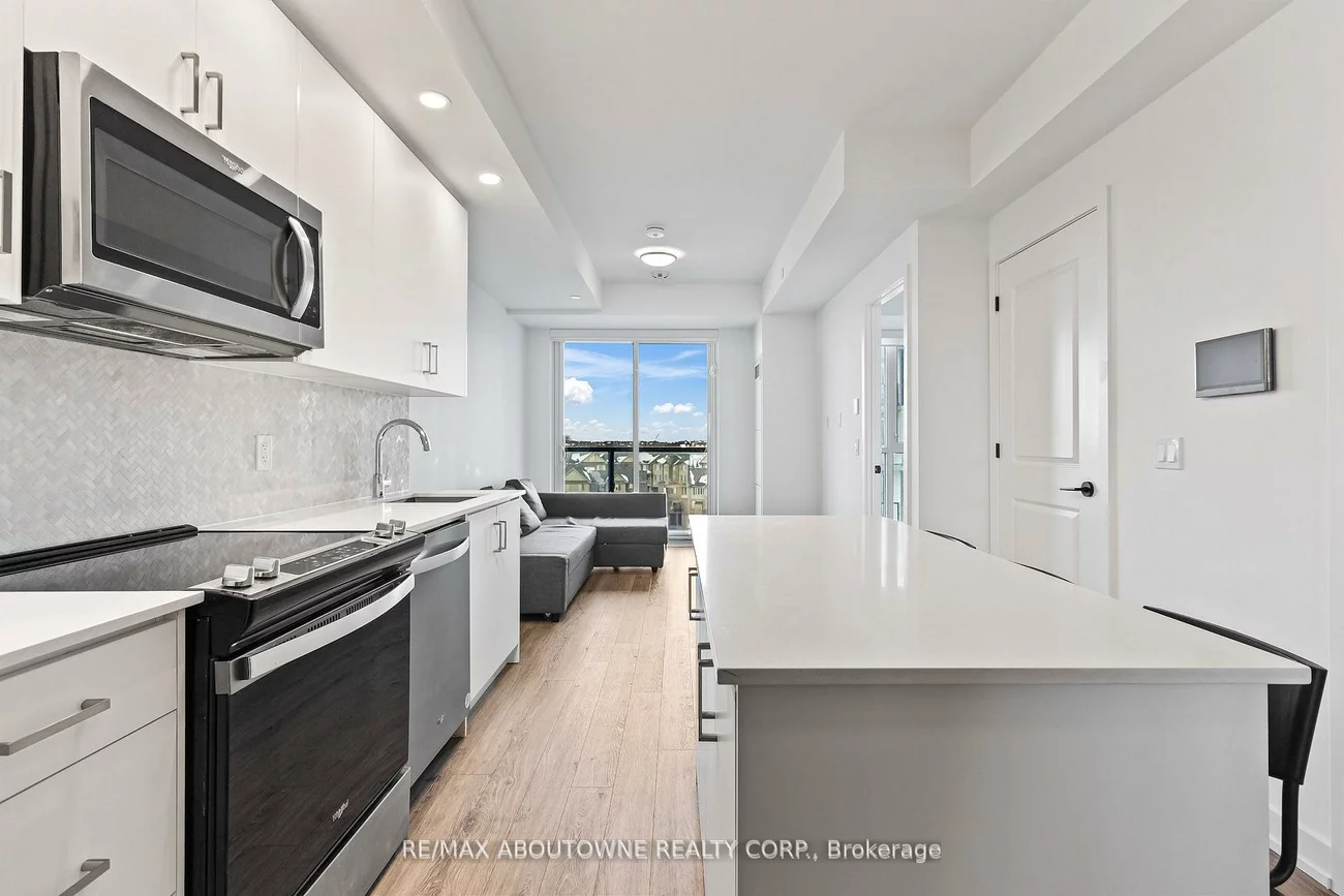 335, Wheat Boom, 1010 - JM Joshua Meadows, Oakville