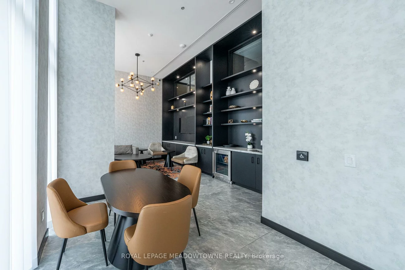 3005, Pine Glen, 1019 - WM Westmount, Oakville