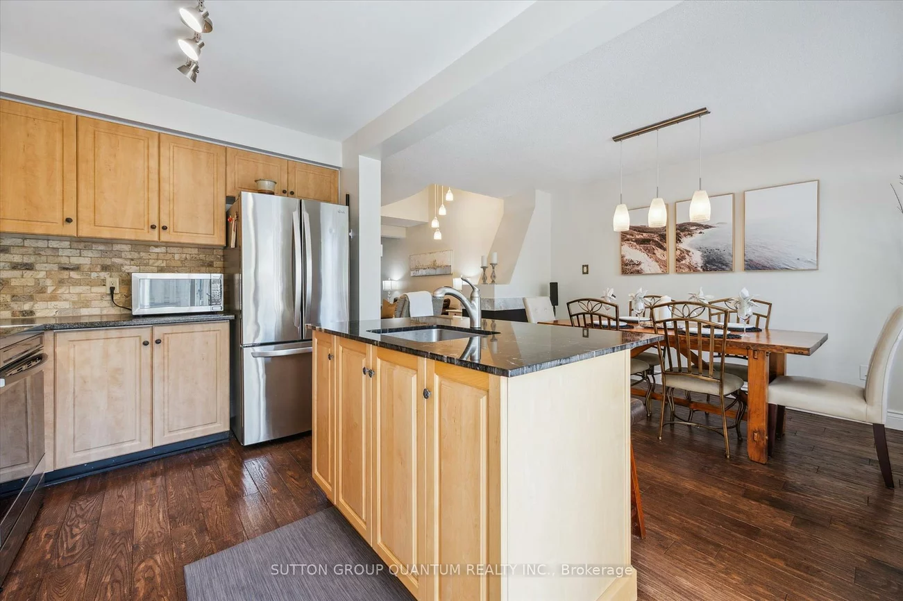 1240, Westview, 1022 - WT West Oak Trails, Oakville
