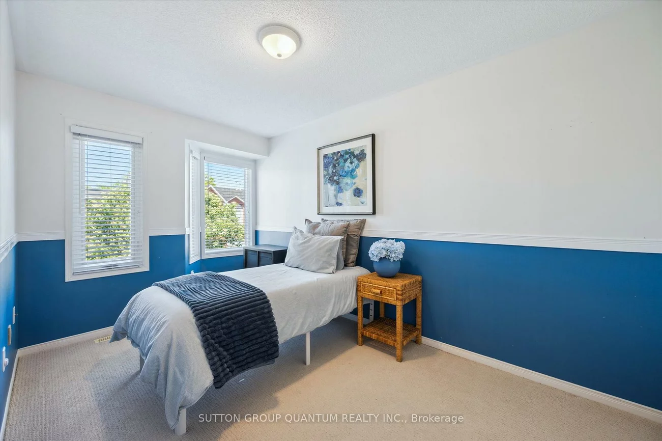 1240, Westview, 1022 - WT West Oak Trails, Oakville