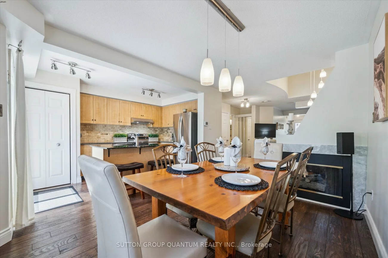 1240, Westview, 1022 - WT West Oak Trails, Oakville