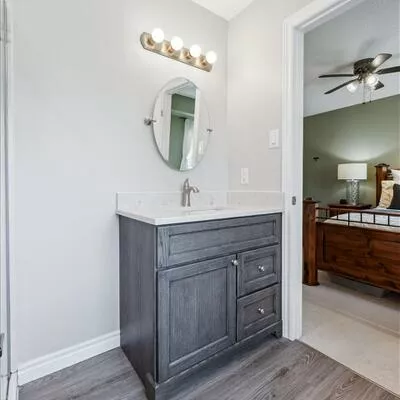 1240, Westview, 1022 - WT West Oak Trails, Oakville