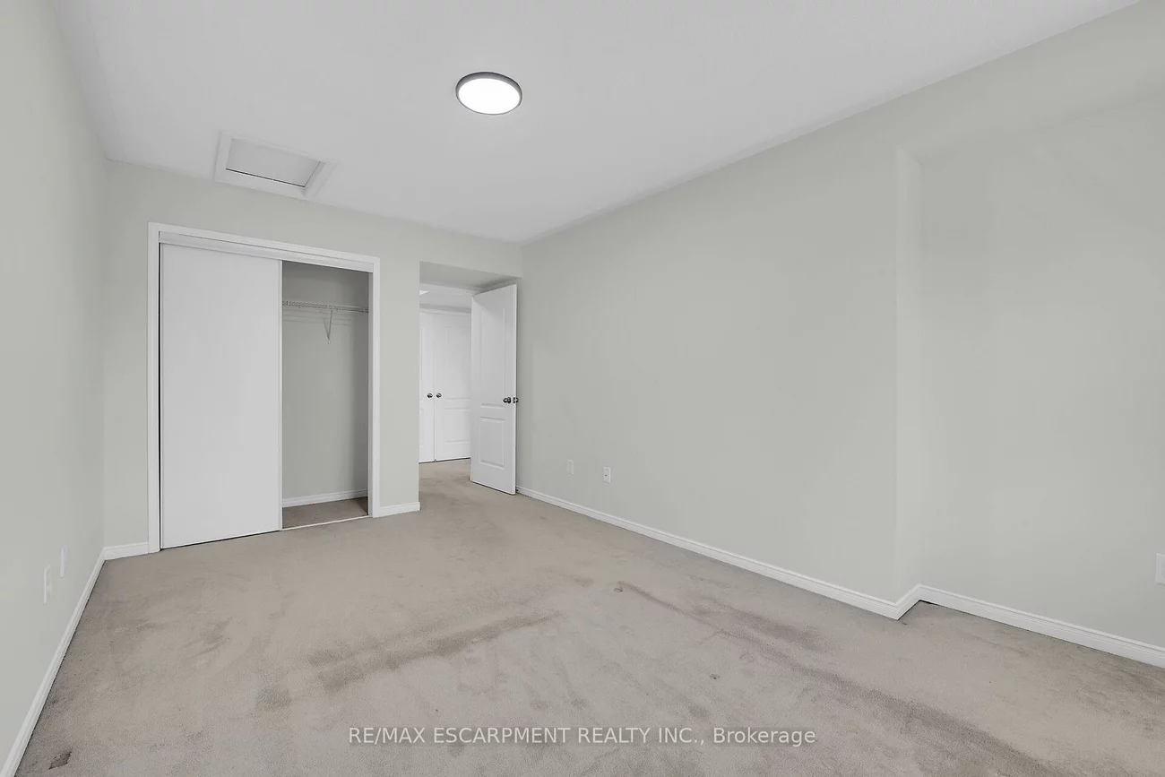 35, Hays, 1015 - RO River Oaks, Oakville