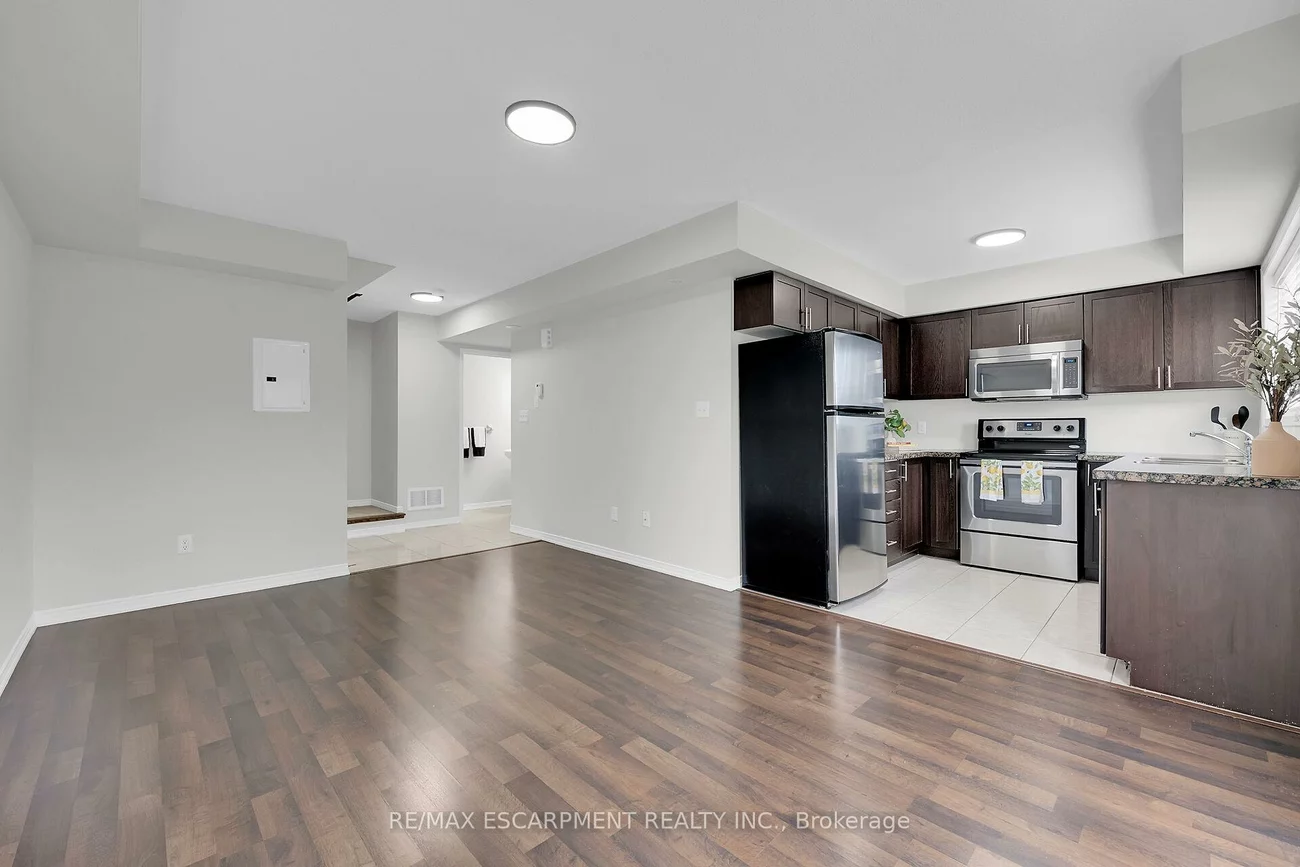 35, Hays, 1015 - RO River Oaks, Oakville