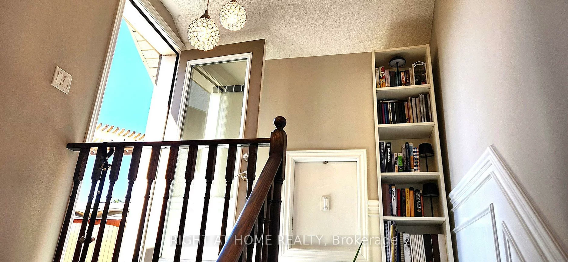 2420, Baronwood, 1019 - WM Westmount, Oakville