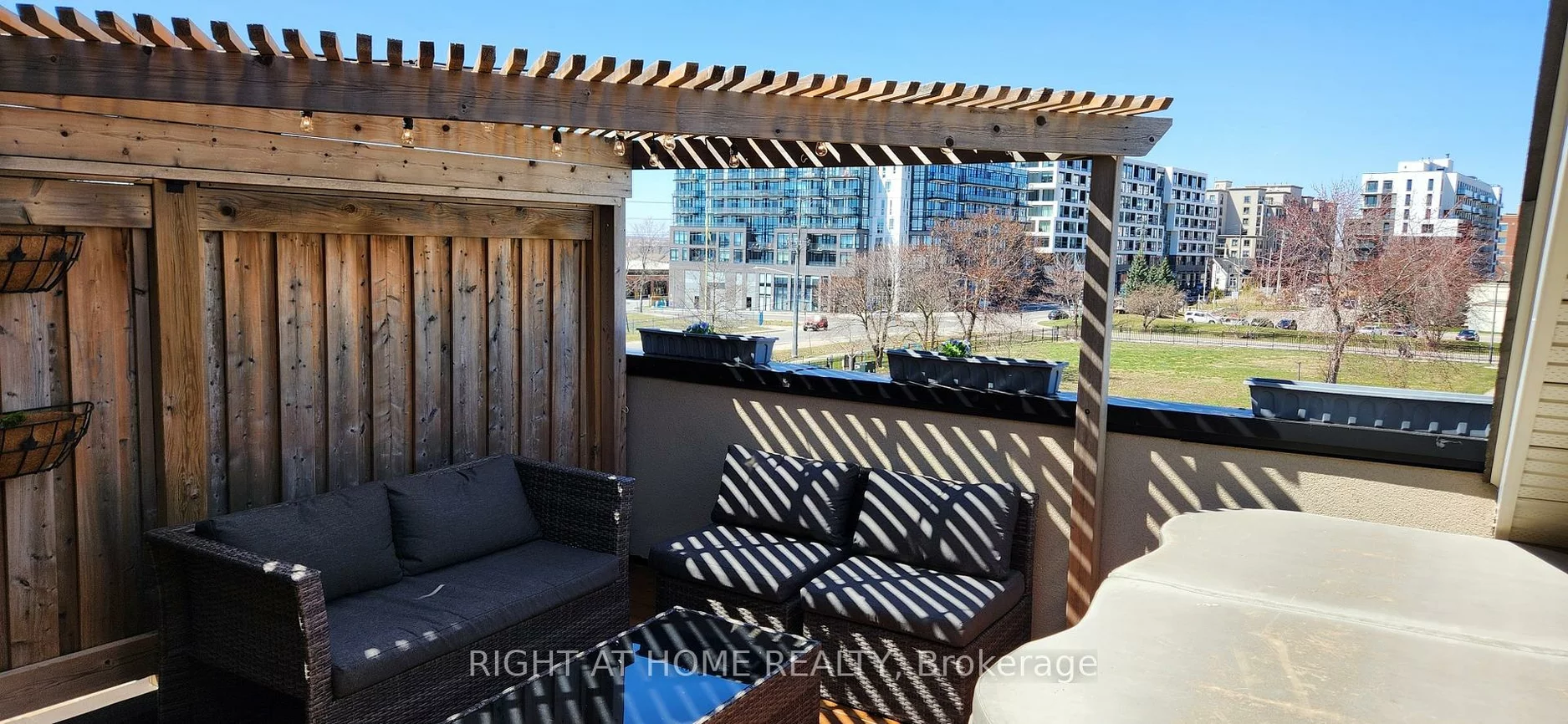 2420, Baronwood, 1019 - WM Westmount, Oakville