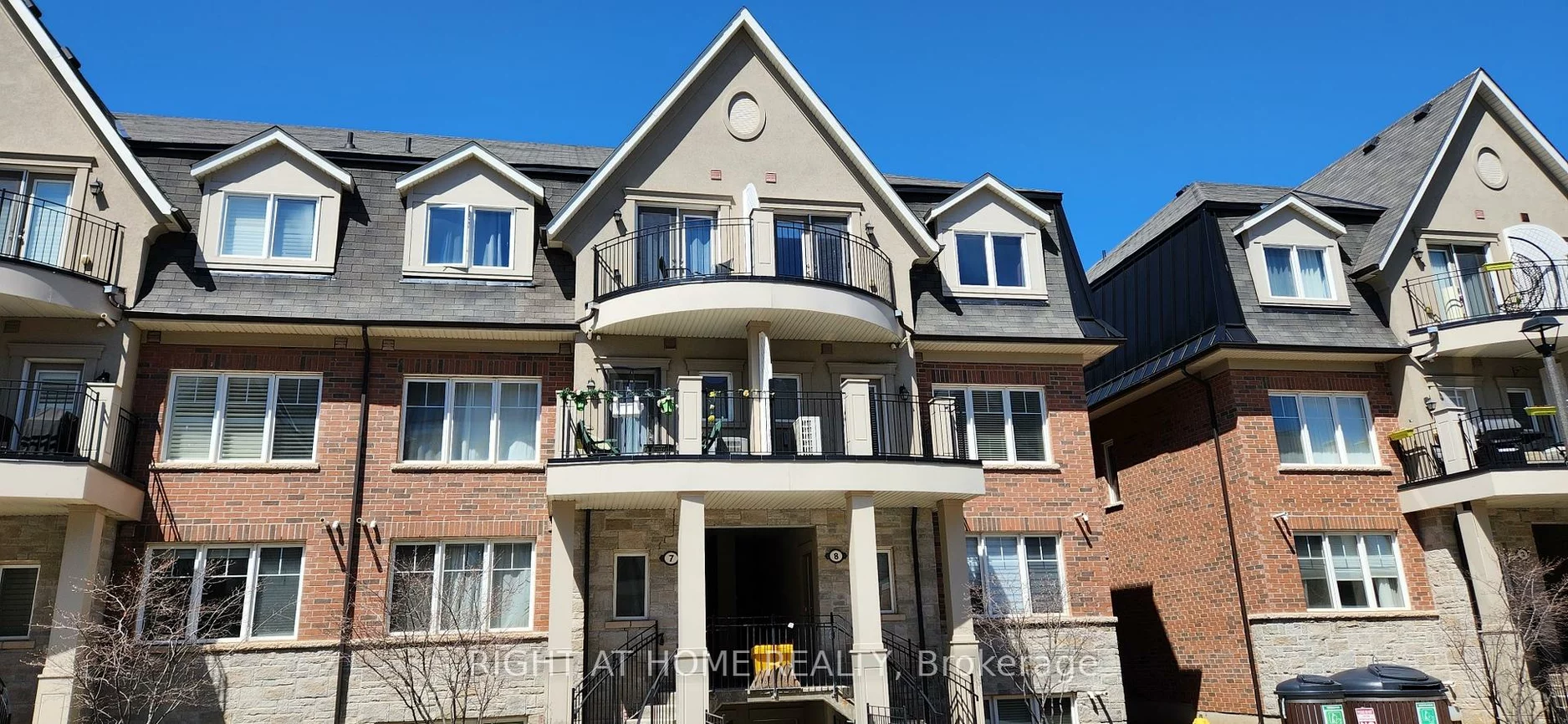 2420, Baronwood, 1019 - WM Westmount, Oakville
