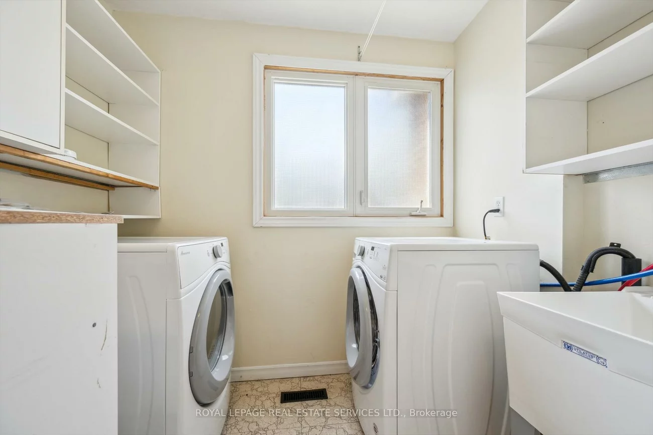 2244, Marine, 1001 - BR Bronte, Oakville