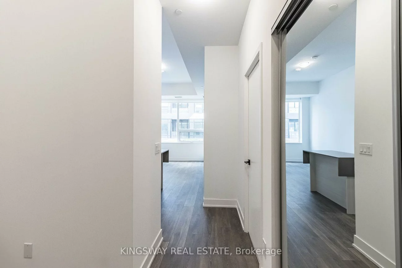 2485, Taunton, 1015 - RO River Oaks, Oakville