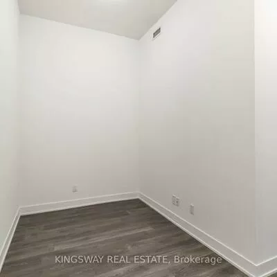 2485, Taunton, 1015 - RO River Oaks, Oakville