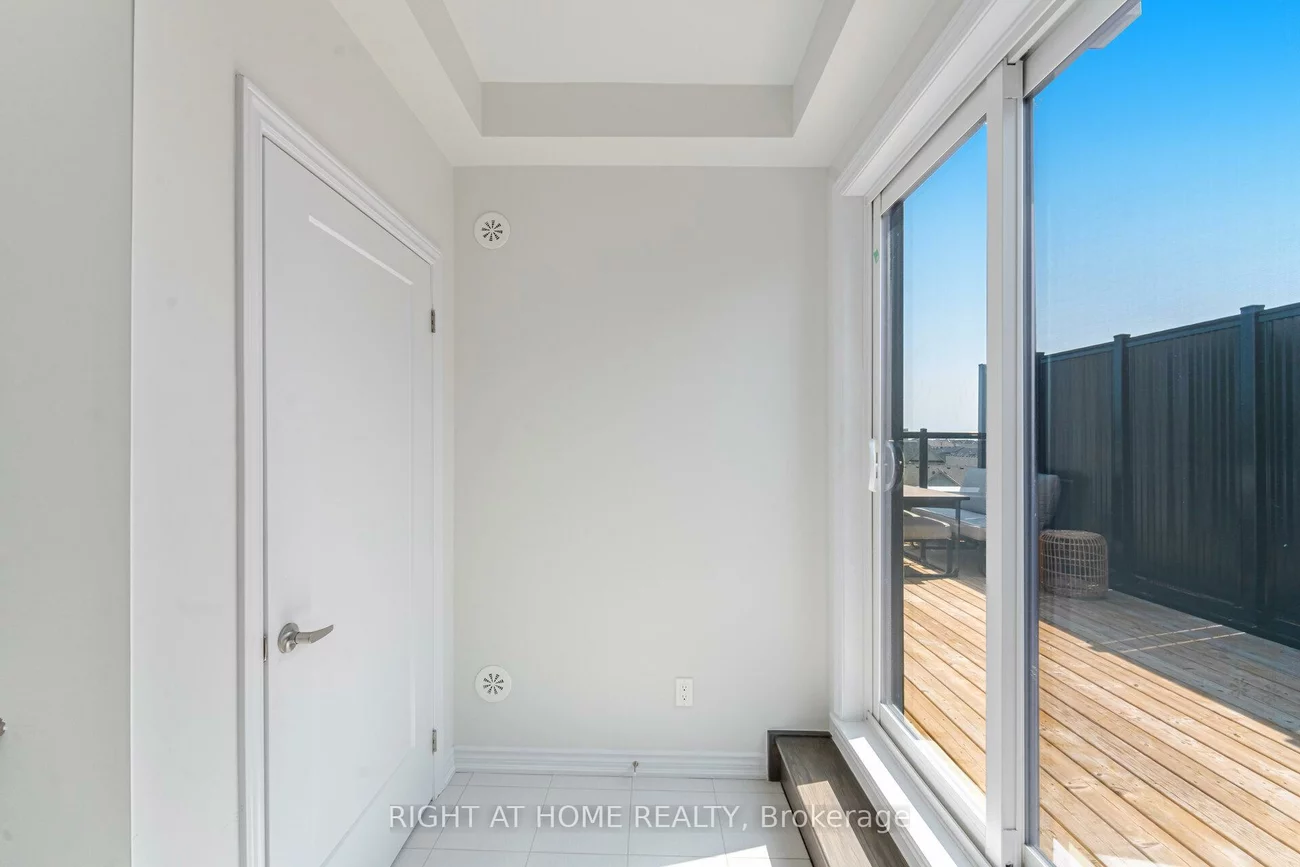 349, Wheat Boom, 1010 - JM Joshua Meadows, Oakville